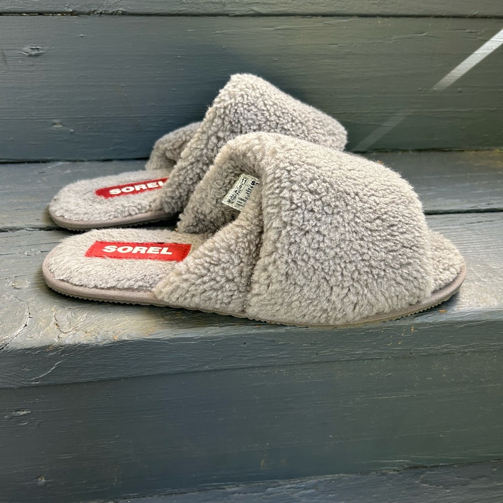 SOREL Go Mail Run Slippers - Picture 6 of 13
